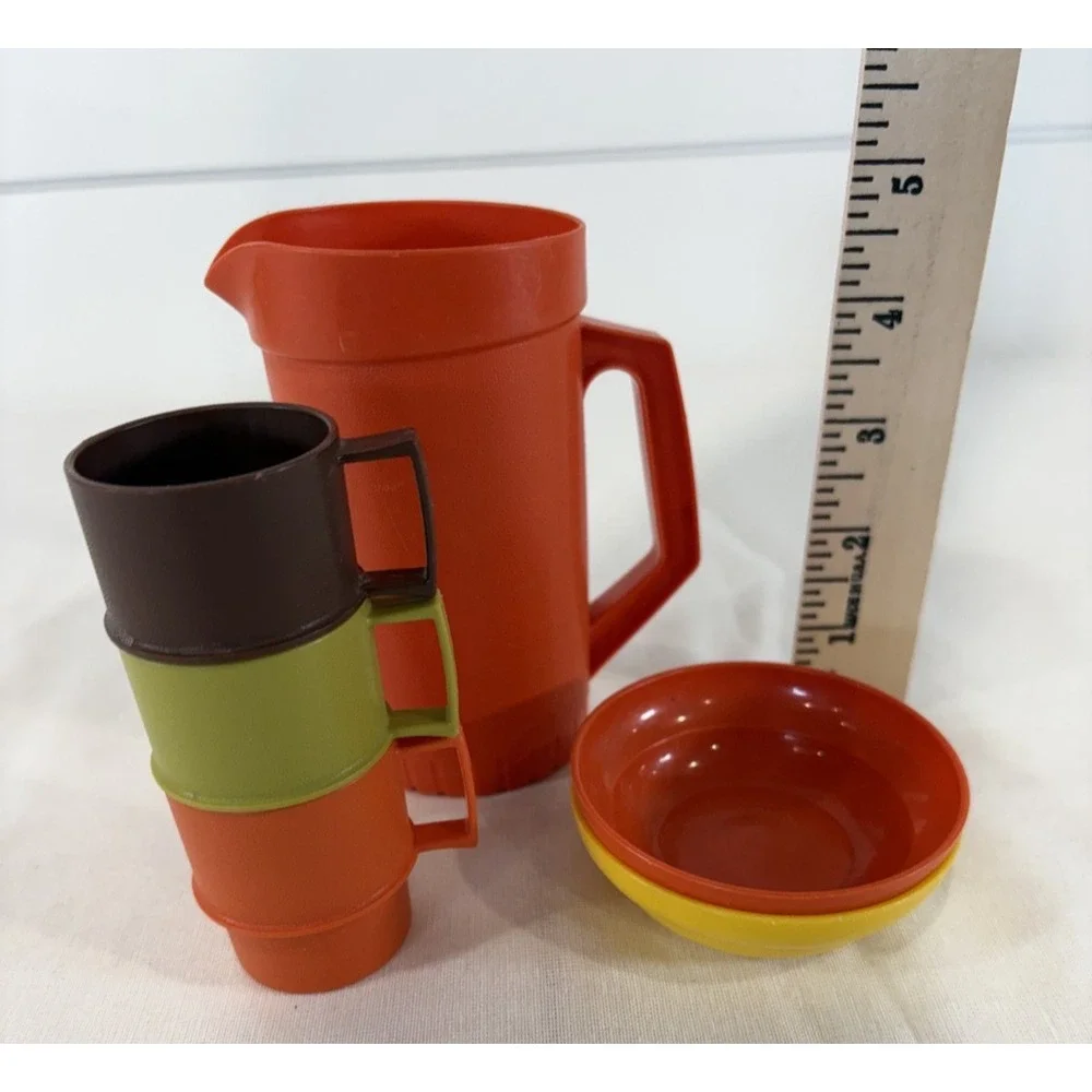 Tupperware Kids Play Toy Mini Serve It Pitcher Mug Cereal Bowl Set of 6 Items